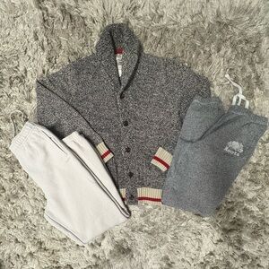 Sz Medium Roots Bundle Sweater&Sweats